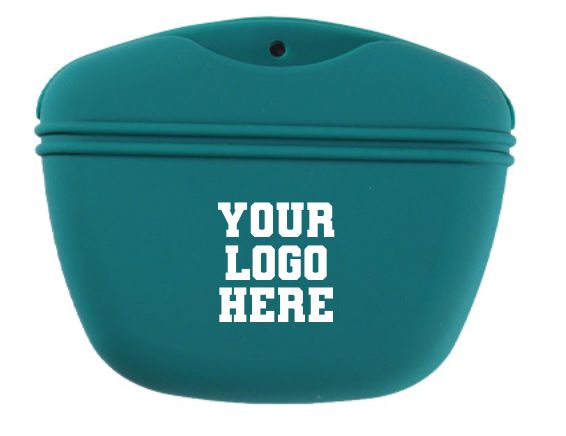 PawSnap Silicone Portable Pet Treat Pouch (AWCQT-UXBKO)